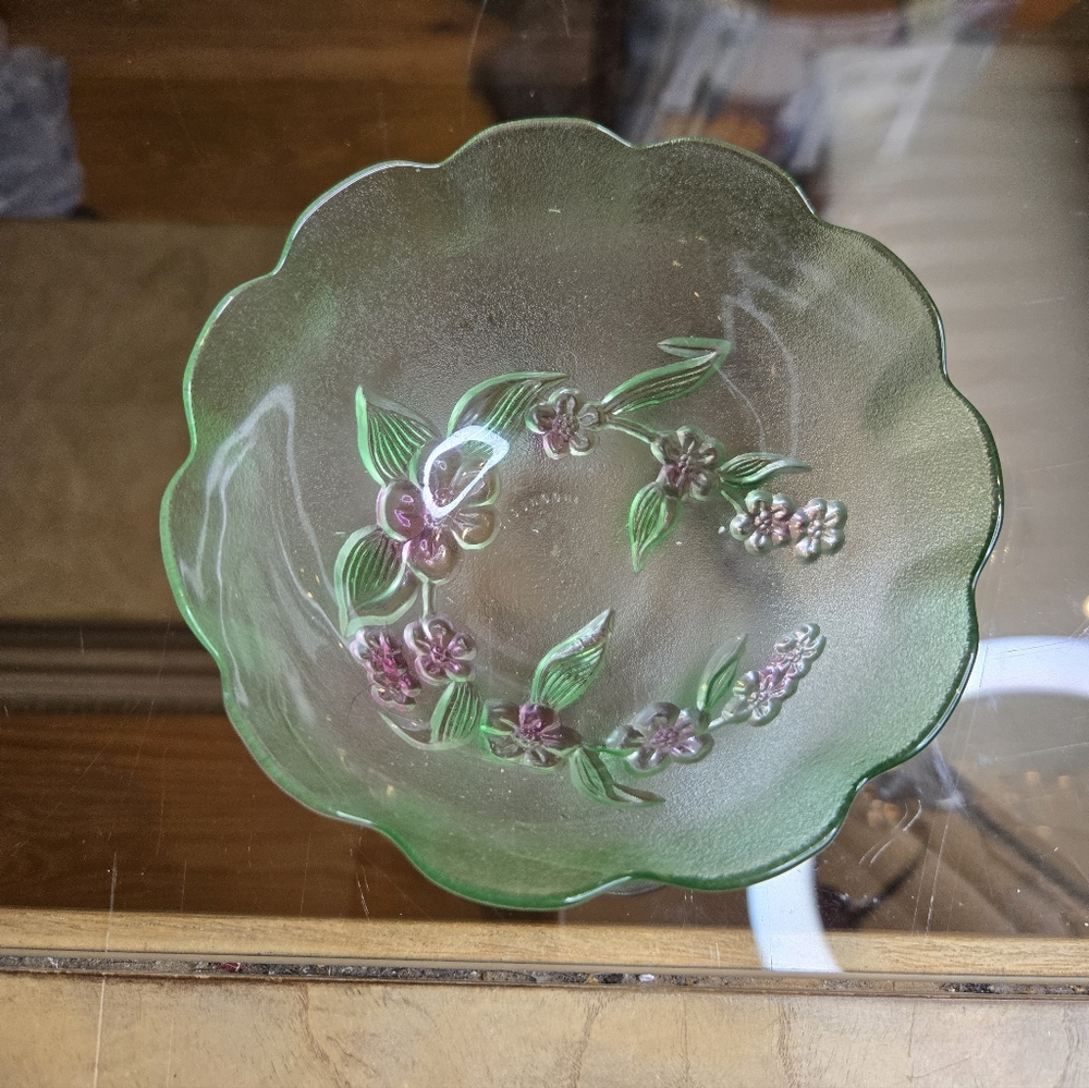Vintage KIG Indonesia Floral Green Glass Bowl
